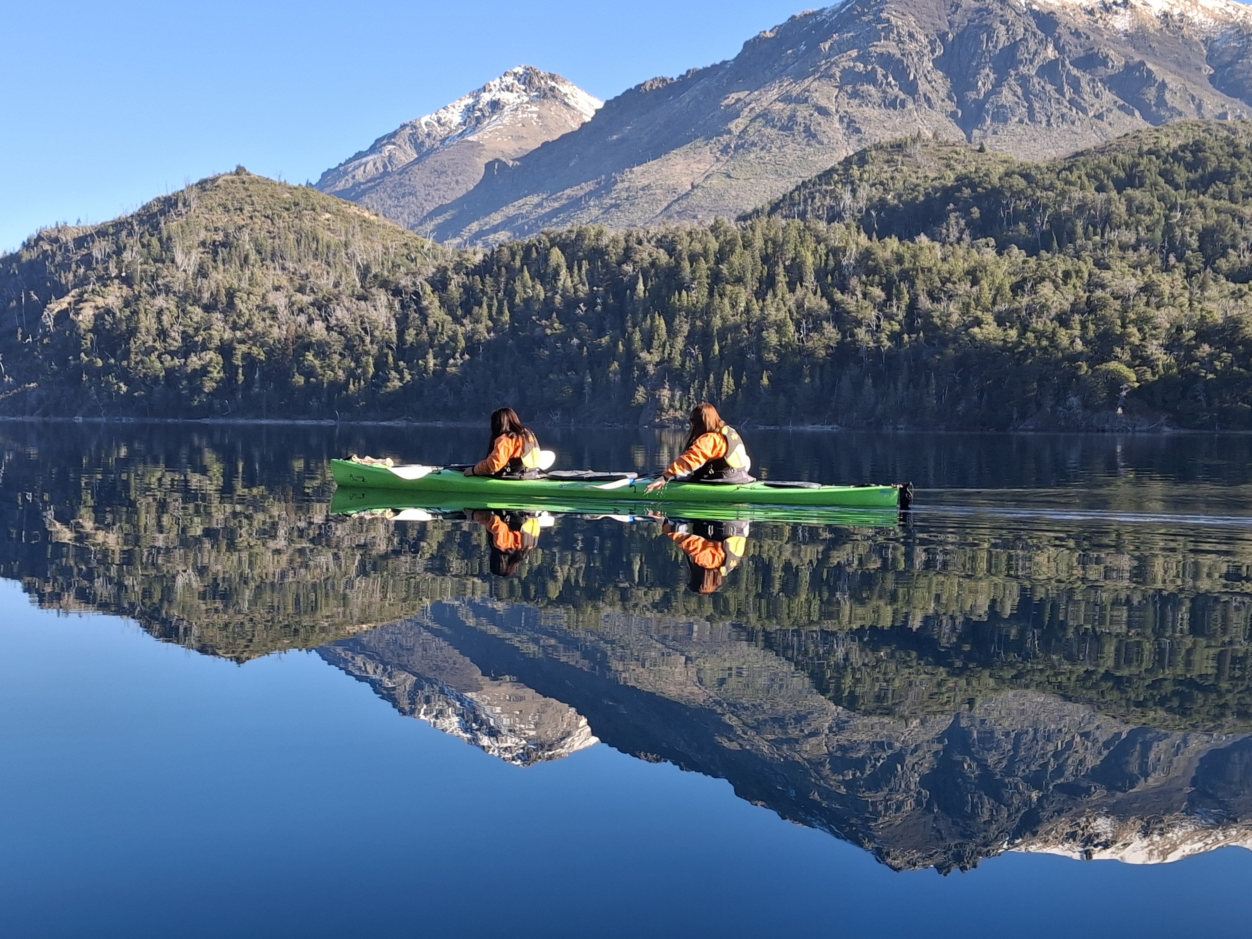 KAYAK EN EL LAGO GUTIÉRREZ CON TRASLADO