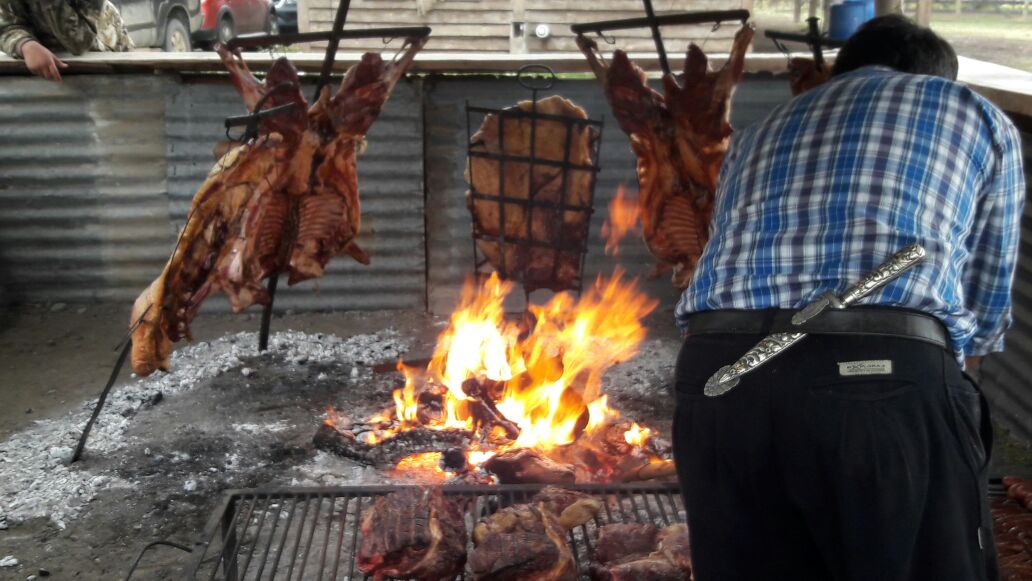 Cabalgata Patagónica con Desayuno Criollo y Asado de Campo paisaje